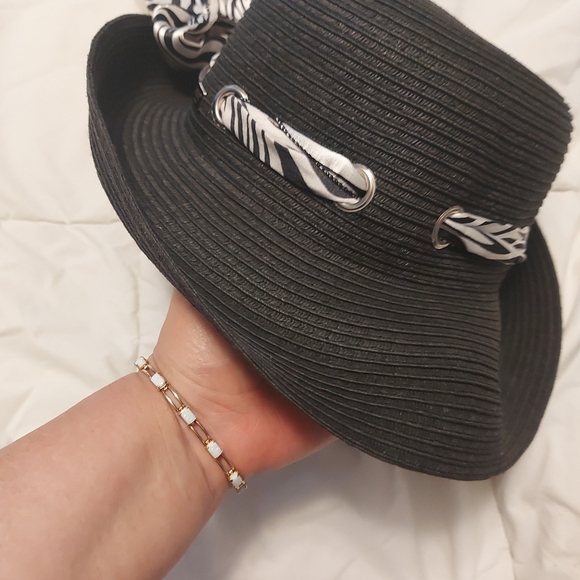 Nwot eby miami paper straw hat w trim 2 bowtie at back one size never worn black - Picture 8 of 8